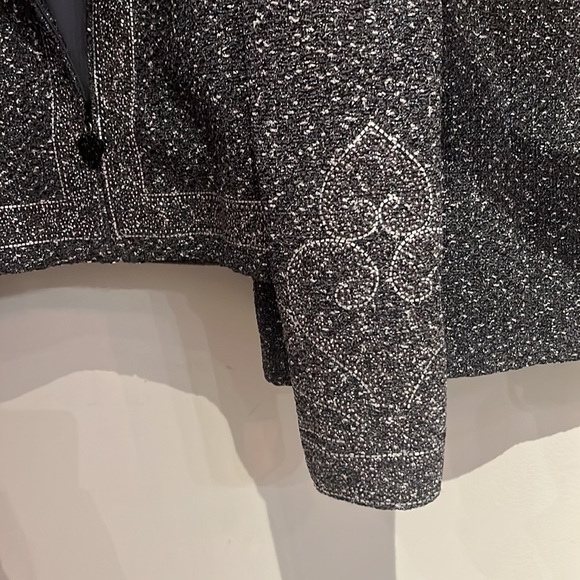 St. John Two Piece Set - Picture 5 of 8